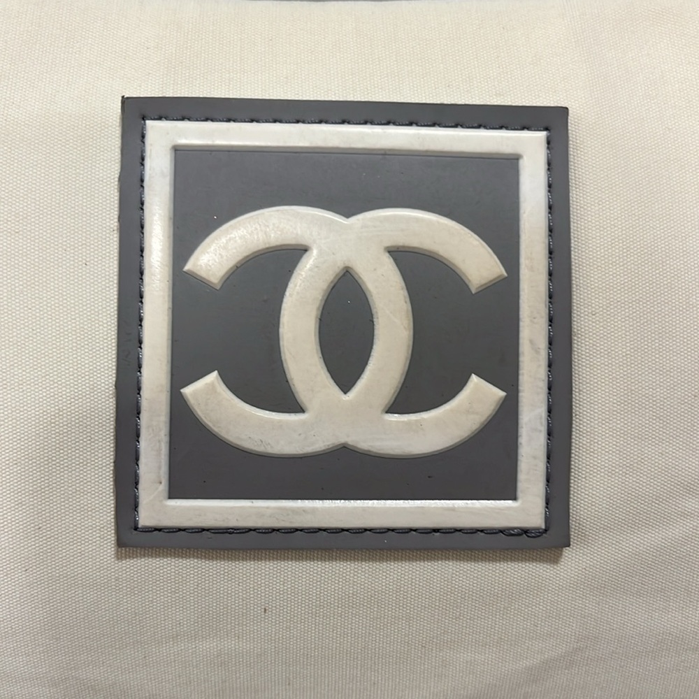 Chanel White Duffel Bag - Picture 2 of 8